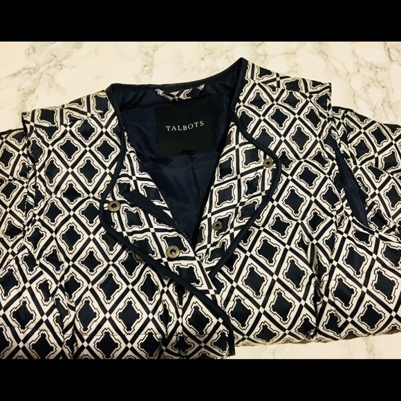 NWOT Talbots puffer vest - Picture 4 of 4